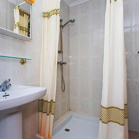 Ch Ginebra Villa Ciudad Quesada