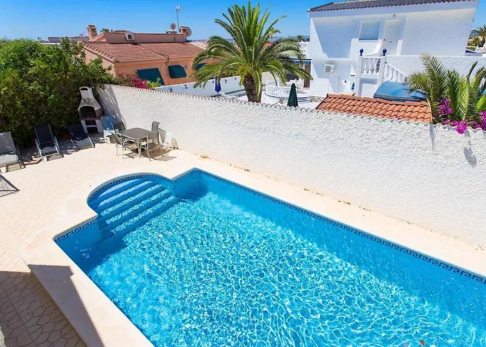 Ch Ginebra Сьюдад-Кесада